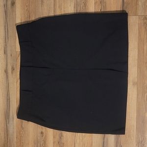 BLACK SKIRT
